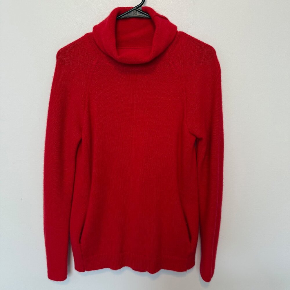 Max Studio 100% 2 Ply Cashmere Turtleneck Sweater Size Medium